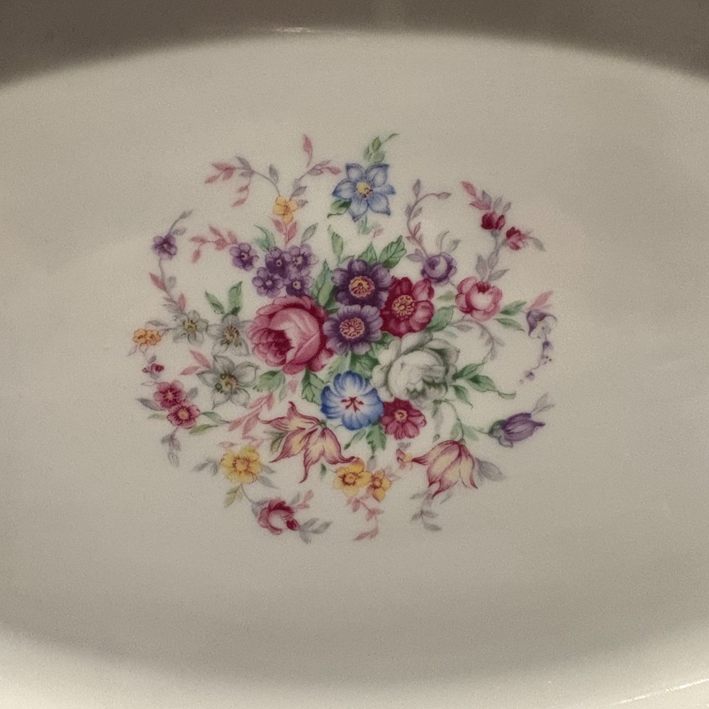 Vintage Bouquet Floral Platter Made in Czechoslovakia Scalloped Gold Trim - Picture 2 of 6